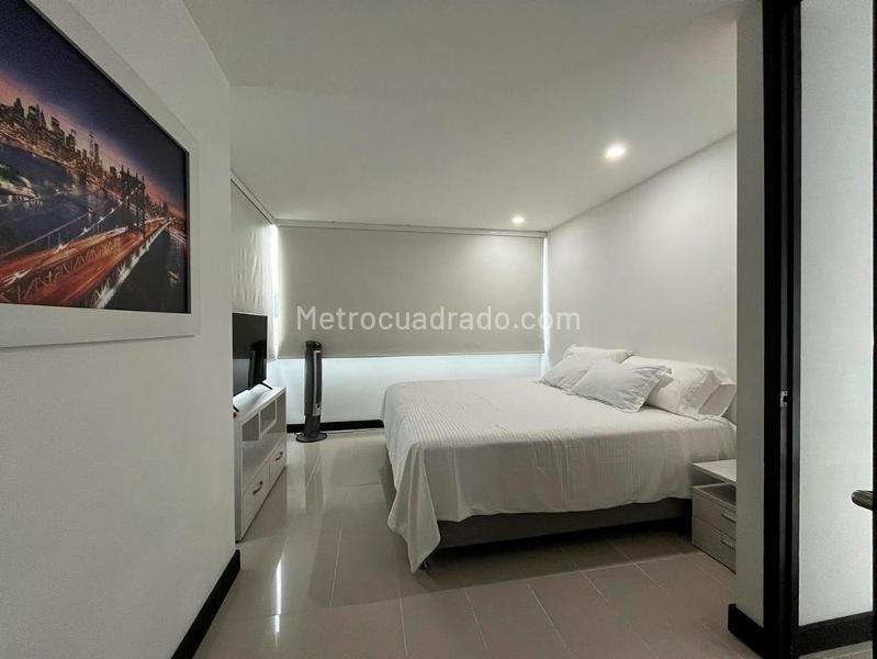 Estudio Amoblado de 1 Alcoba en El Poblado Central - 7