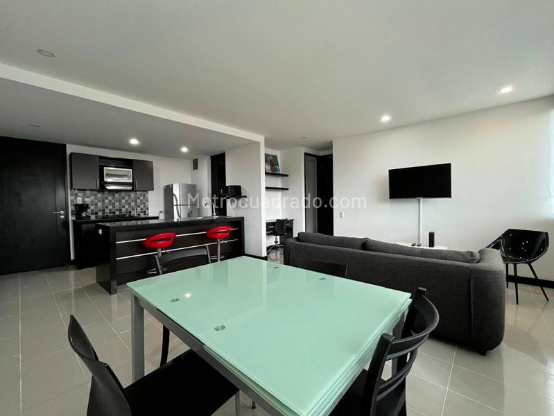 1BR Studio Apartment in Central El Poblado - 4