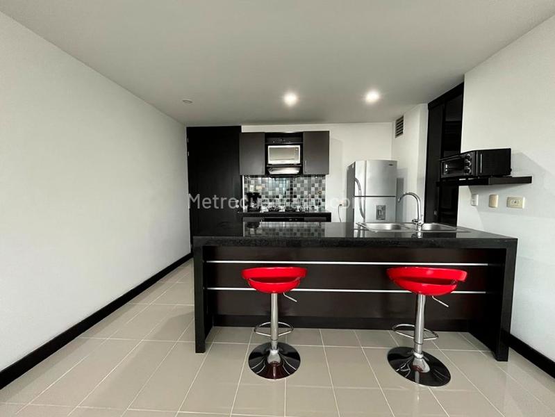 1BR Studio Apartment in Central El Poblado - 6