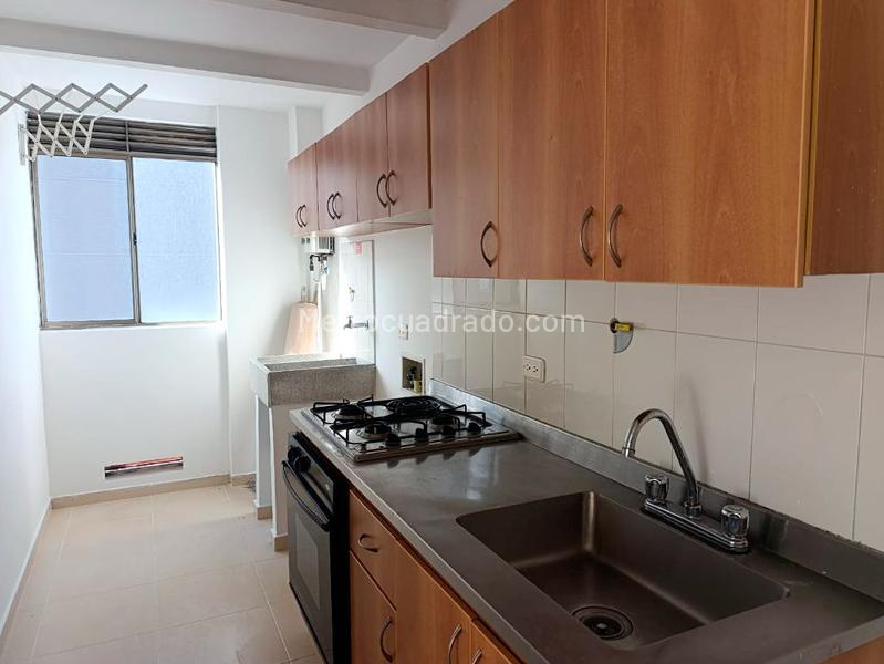 Apartamento de 2 Alcobas en El Poblado con Parqueadero Cubierto - 6
