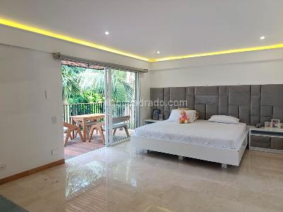 Casa de 4 alcobas en venta en El Poblado, Medellín, 300 m² · foto 10 de 20