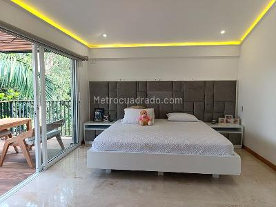 Casa de 4 alcobas en venta en El Poblado, Medellín, 300 m² · foto 12 de 20