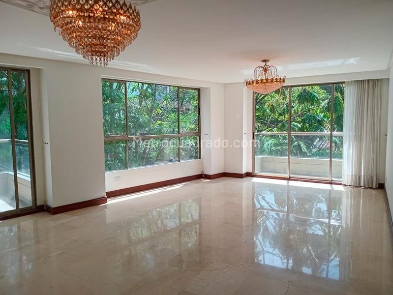Piso – Medellín, Las Lomas Numero 2, El Poblado - Vista 2