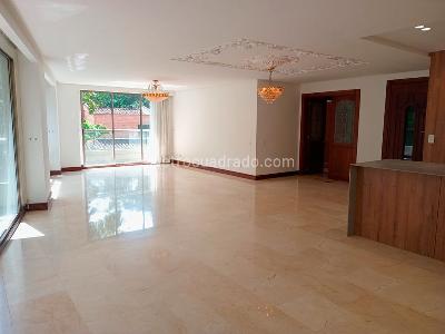 Apartamento de 4 alcobas en venta en El Poblado, Medellín, 277 m² · foto 4 de 20