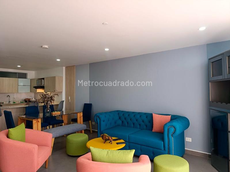 Apartamento Amoblado de 1 Alcoba con Piscina en El Poblado - 5