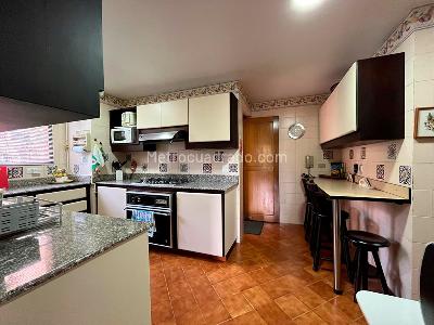 Apartamento de 3 alcobas en venta en El Poblado, Medellín, 260 m² · foto 8 de 19