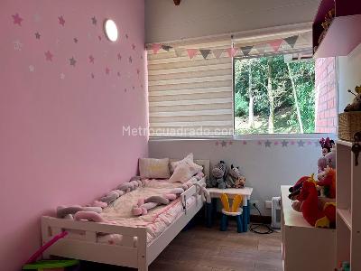 Casa de 5 alcobas en venta en El Poblado, Medellín, 310 m² · foto 16 de 20