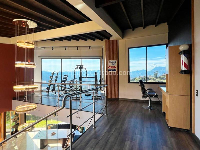 Casa amoblada de 3 alcobas con piscina en El Poblado - 8