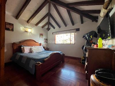 Casa de 5 alcobas en venta en Envigado, Envigado, 550 m² · foto 15 de 19