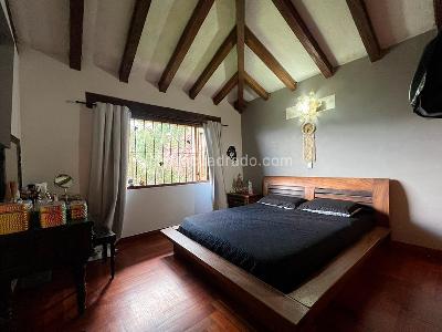 Casa de 5 alcobas en venta en Envigado, Envigado, 550 m² · foto 9 de 19