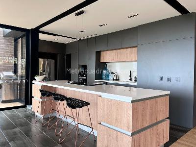 Casa de 3 alcobas en venta en Envigado, Envigado, 400 m² · foto 8 de 19