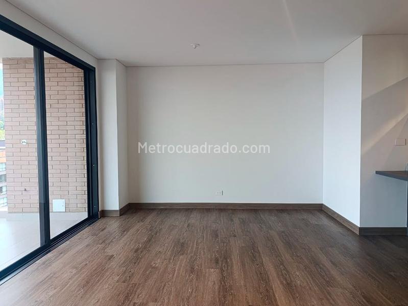 Apartamento de 2 Alcobas en Zona Tranquila de El Poblado - 5