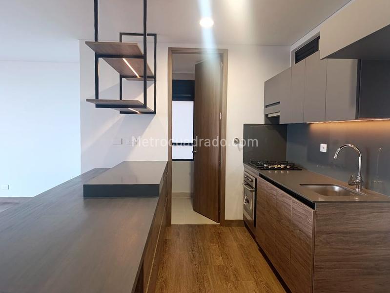 Apartamento de 2 Alcobas en Zona Tranquila de El Poblado - 8