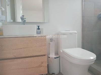 Apartamento de 4 alcobas en venta en El Poblado, Medellín, 277 m² · foto 15 de 16