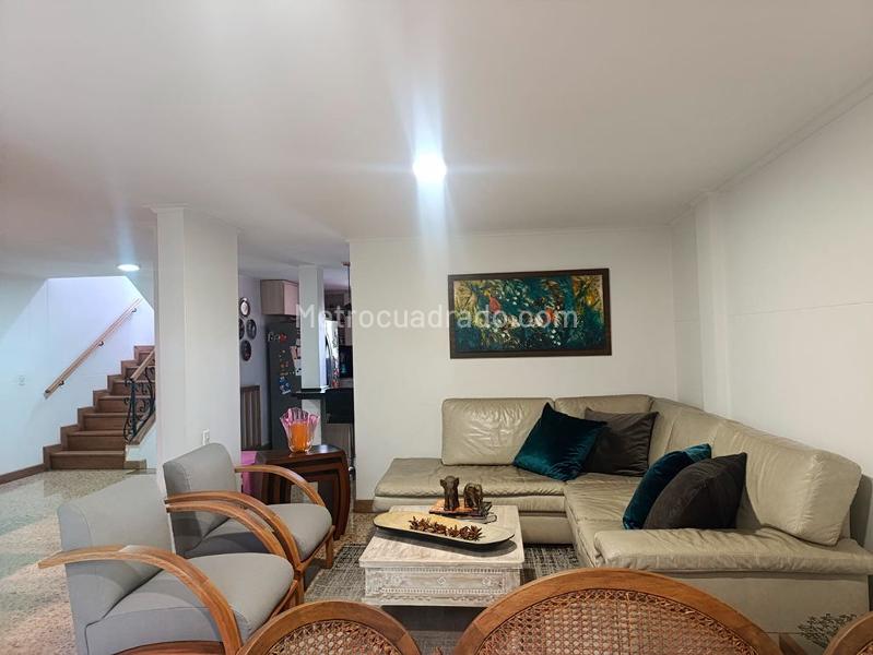 Casa – Medellín, Los Naranjos, El Poblado - Más