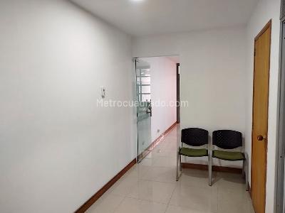 Oficina en Arriendo, EL POBLADO, Medellín