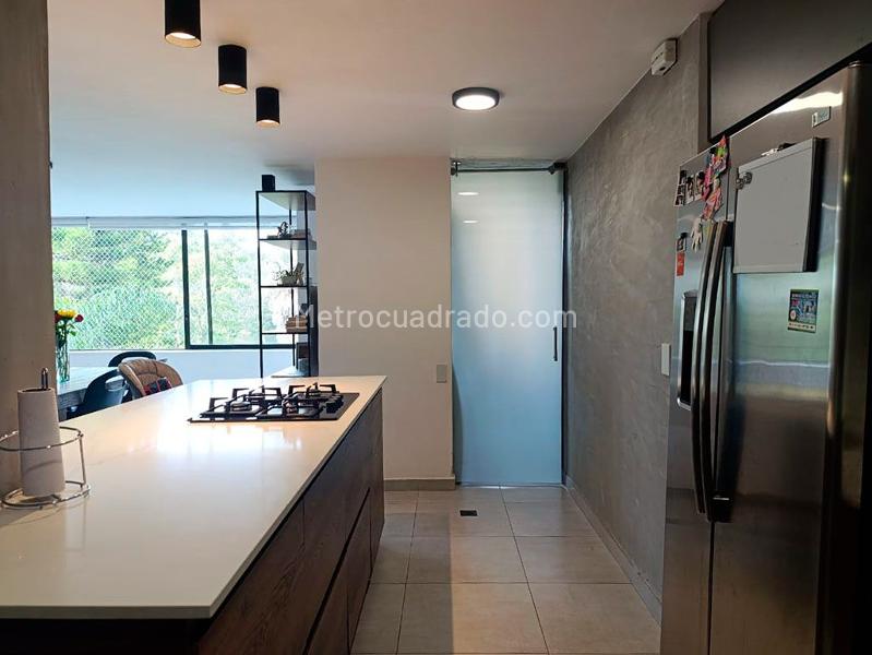 3BR Apartment for Rent & Sale in El Poblado (Gated) - 7