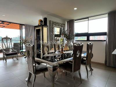 Apartamento de 3 alcobas en venta en Rionegro, Rionegro, 153 m² · foto 3 de 16