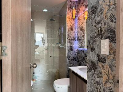 Apartamento de 3 alcobas en arriendo en El Poblado, Medellín, 80 m² · foto 11 de 12