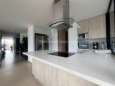 Apartamento de 3 alcobas en venta en Envigado, Envigado, 167 m² · foto 8 de 19
