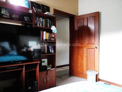 Casa de 4 alcobas en venta en El Poblado, Medellín, 500 m² · foto 13 de 17
