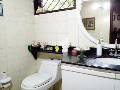 Casa de 4 alcobas en venta en El Poblado, Medellín, 500 m² · foto 14 de 17