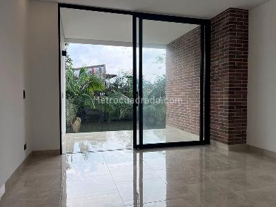 Casa de 3 alcobas en venta en Envigado, Envigado, 406 m² · foto 10 de 20