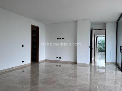 Casa de 3 alcobas en venta en Envigado, Envigado, 406 m² · foto 17 de 20