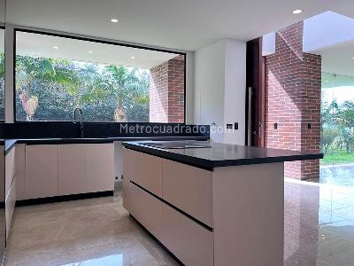 Casa de 3 alcobas en venta en Envigado, Envigado, 406 m² · foto 5 de 20