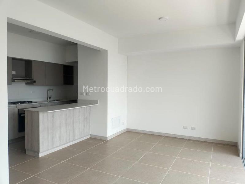 Apartamento Tranquilo de 3 Alcobas con Gimnasio en El Poblado - 3