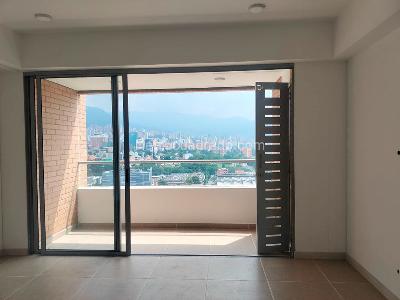 Apartamento en Arriendo, EL POBLADO, Medellín