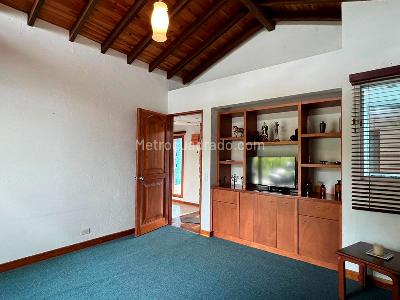 Casa de 2 alcobas en venta en Rionegro, Rionegro, 270 m² · foto 10 de 17