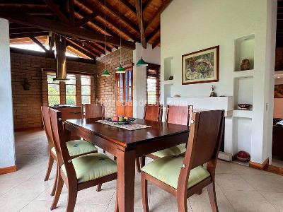 Casa de 2 alcobas en venta en Rionegro, Rionegro, 270 m² · foto 4 de 17