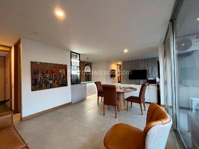 Apartamento de 2 alcobas en venta en El Poblado, Medellín, 105 m² · foto 2 de 15