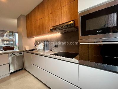 Apartamento de 2 alcobas en venta en El Poblado, Medellín, 105 m² · foto 7 de 15