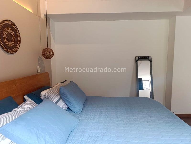 Casa Amoblada de 4 Alcobas con Piscina en El Poblado - 7