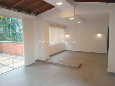 Apartamento de 3 alcobas en venta en El Poblado, Medellín, 155 m² · foto 11 de 19