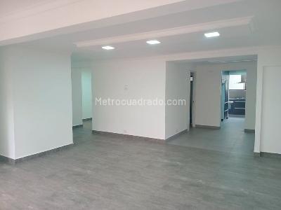 Apartamento de 3 alcobas en venta en El Poblado, Medellín, 155 m² · foto 4 de 19
