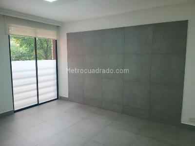 Apartamento de 3 alcobas en venta en El Poblado, Medellín, 155 m² · foto 5 de 19