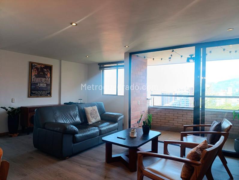 2BR Apartment with Terrace in El Poblado - 2