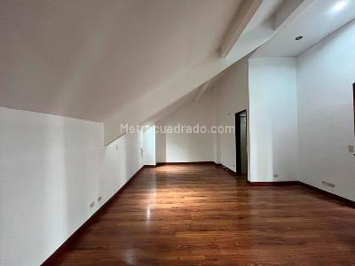Apartamento de 3 alcobas en arriendo en La Florida, Medellín, 146 m² · foto 9 de 20