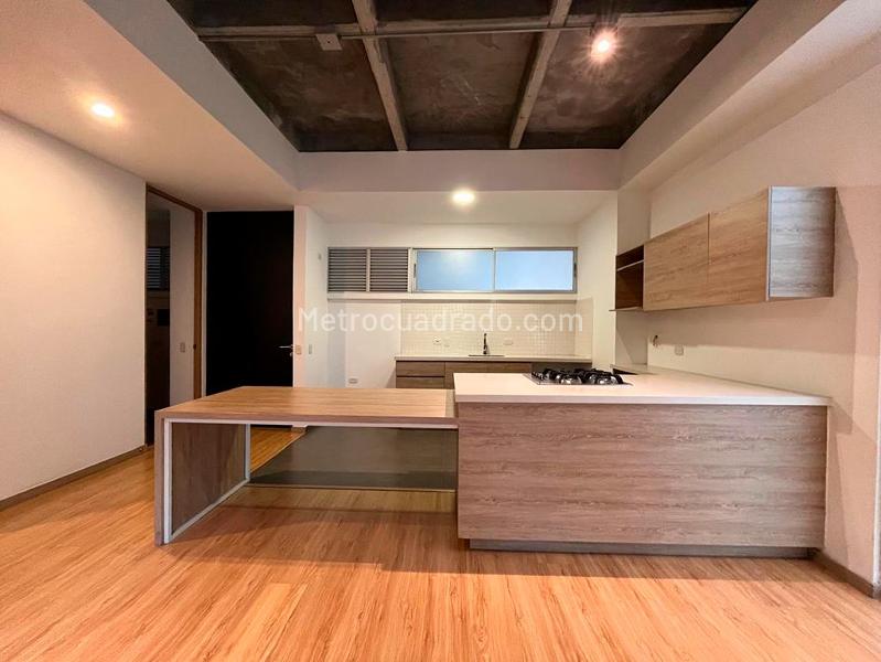 2BR Apartment with Pool in El Poblado - 8