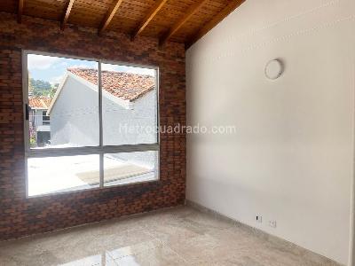 Casa en venta en Envigado, Envigado · foto 13 de 18