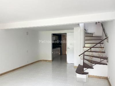 Casa en venta en Envigado, Envigado · foto 2 de 18