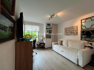 Apartamento en arriendo en El Poblado, Medellín · foto 13 de 19