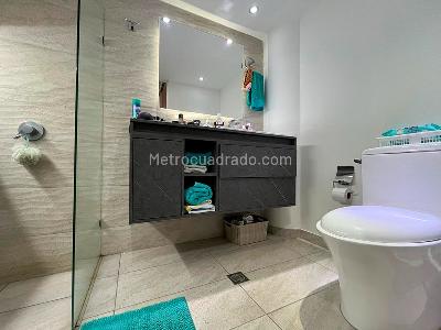 Apartamento en arriendo en El Poblado, Medellín · foto 16 de 19