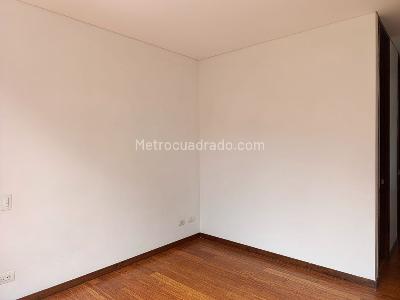 Apartamento de 3 alcobas en venta en El Poblado, Medellín, 190 m² · foto 13 de 19