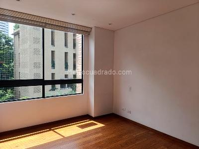 Apartamento de 3 alcobas en venta en El Poblado, Medellín, 190 m² · foto 15 de 19
