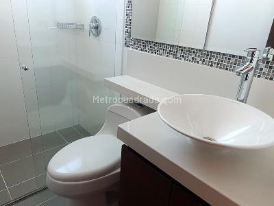Apartamento de 3 alcobas en venta en El Poblado, Medellín, 190 m² · foto 19 de 19