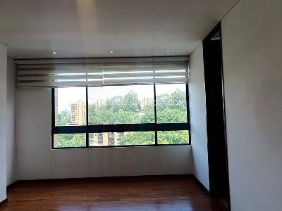 Apartamento de 3 alcobas en venta en El Poblado, Medellín, 190 m² · foto 7 de 19